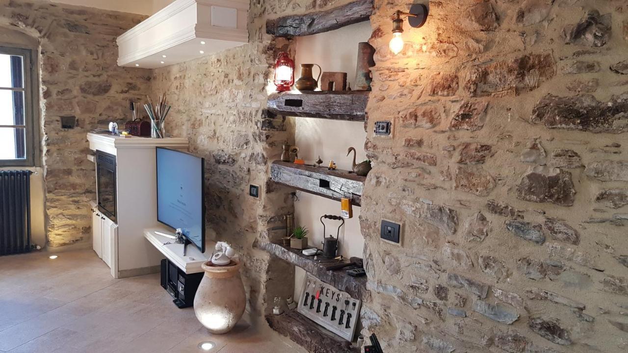Apartamento Casa Al-Ma Pietrabruna Exterior foto